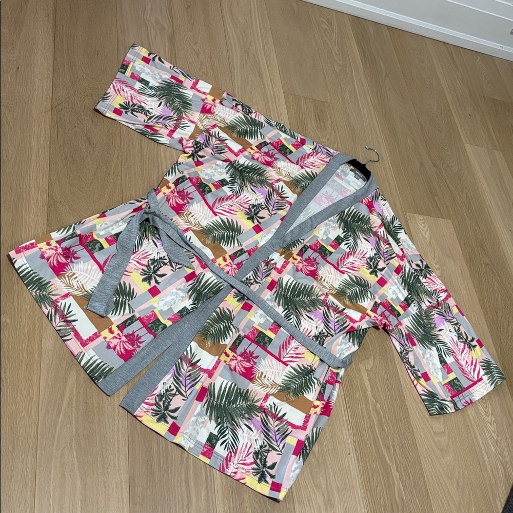 MEXX (XL) Tropical Floral Robe Soft Loungewear Soft Stretch Cozy Oversize NEW - Picture 5 of 14